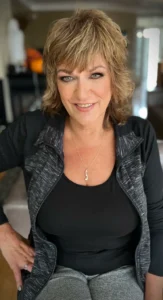 Soft glam makeup for mature skin, achievable in Ottawa Beauty Makeup Classes by Waring Makeup.