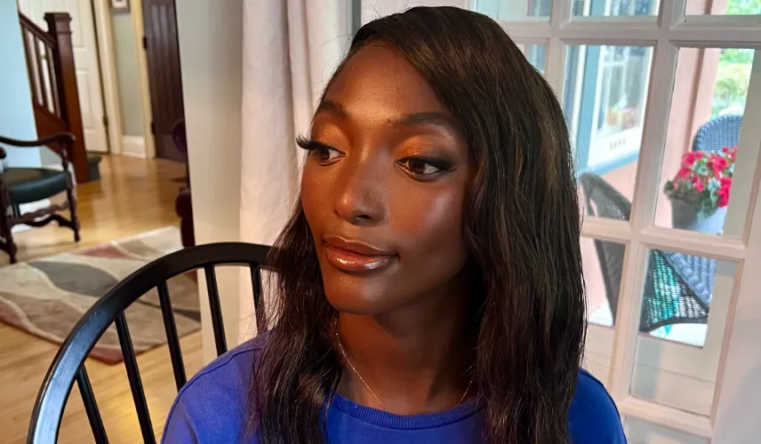Natural Glow Makeup - Learn with Waring Makeup Ottawa Natural glow makeup with radiant skin and soft contour, achievable in Ottawa Makeup Workshops by Waring Makeup.