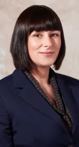 Business professional with natural corporate makeup, styled by Waring Makeup, Ottawa Office Makeup Services.