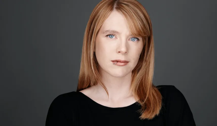 Executive Headshot Makeup by Waring Makeup - Ottawa Professional Makeup Services Professional woman with polished corporate makeup for an executive headshot, styled by Waring Makeup, Ottawa Corporate Makeup Artist.