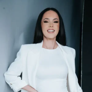 Woman in a white outfit with professional makeup, styled by Waring Makeup, Ottawa Lifestyle Makeup Artist.