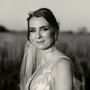 Bride outdoors with soft, natural makeup by Waring Makeup, Ottawa Bridal Makeup Artist, highlighting radiant skin.